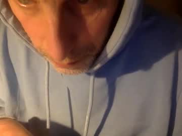 Andybigboy01 Chaturbate stream image from December 17, 2024