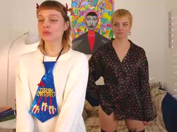 Goldstar_Girls Chaturbate stream image from December 17, 2024