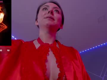 Ich_Bin_Julia Chaturbate stream image from December 17, 2024