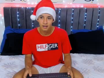 Jake_Shadow14 Chaturbate stream image from December 17, 2024