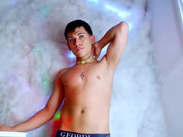 Justin_Daviis23 Chaturbate stream image from December 17, 2024