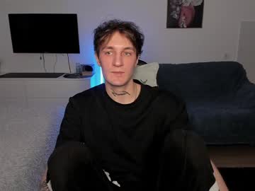 Lastnight4you Chaturbate stream image from December 17, 2024