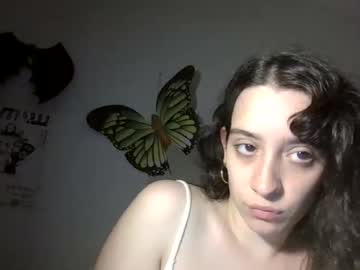 Lola3150 Chaturbate stream image from December 17, 2024