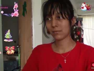 Lunamoon_17 Chaturbate stream image from December 17, 2024