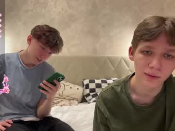Malcolm_Yang Chaturbate stream image from December 17, 2024