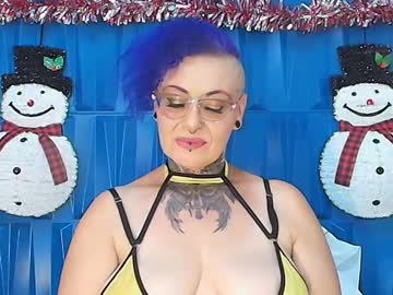 Sandyrosee_ Chaturbate stream image from December 17, 2024