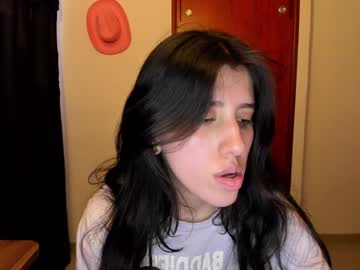 Bunnyy09 Chaturbate stream image from December 17, 2024