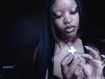 Cyb3rdoll666 Chaturbate stream image from December 17, 2024