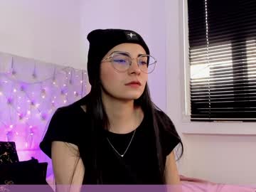 Gigimeow_ Chaturbate stream image from December 17, 2024