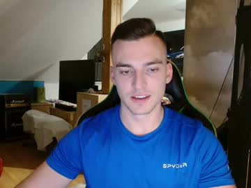 Jamesss11158699 Chaturbate stream image from December 17, 2024