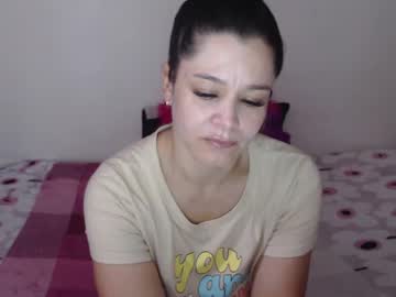 Jessi_Robertss Chaturbate stream image from December 17, 2024