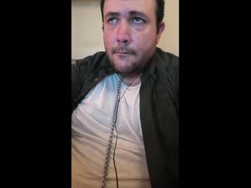 Louin Chaturbate stream image from December 17, 2024
