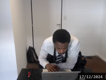 Masterdomfuck Chaturbate stream image from December 17, 2024