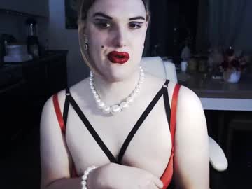 Paoladoll Chaturbate stream image from December 17, 2024