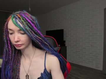 Roxy_Silver Chaturbate stream image from December 17, 2024