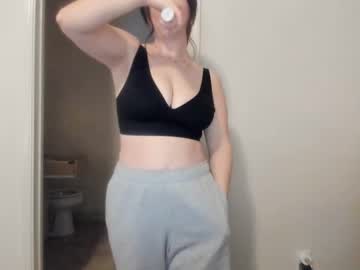 Tay_Made Chaturbate stream image from December 17, 2024
