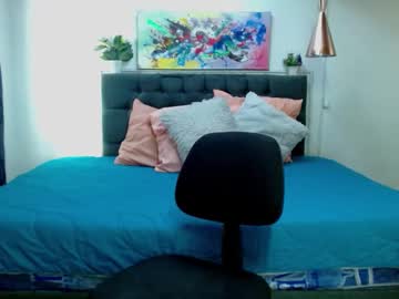 _Bellagoddess Chaturbate stream image from December 17, 2024