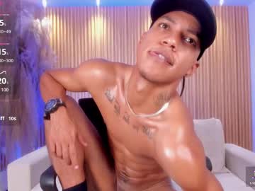 Black_Warriorr Chaturbate stream image from December 17, 2024