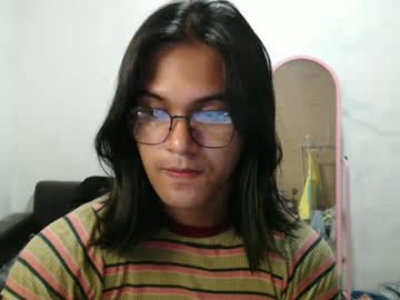 Blackpinayts Chaturbate stream image from December 17, 2024