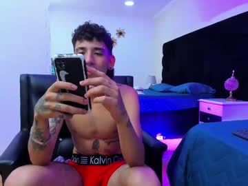Crisstian_Montes Chaturbate stream image from December 17, 2024