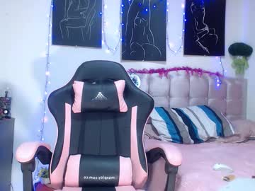 Dasha_Fs Chaturbate stream image from December 17, 2024
