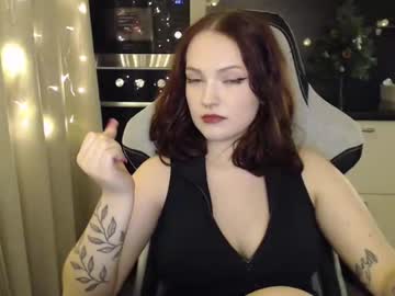 Eviik Chaturbate stream image from December 17, 2024