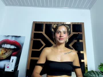 Greta_Jones_ Chaturbate stream image from December 17, 2024