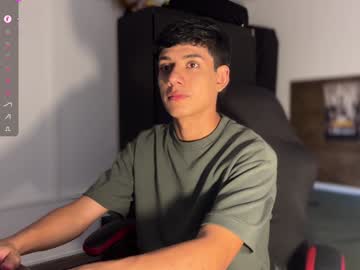 Jim_Dancer Chaturbate stream image from December 17, 2024