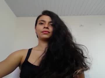 Lana_Roman Chaturbate stream image from December 17, 2024