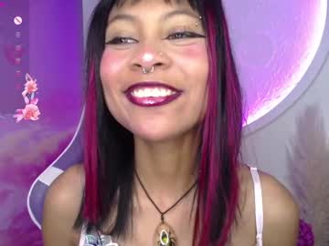 Luna_Scarlettt Chaturbate stream image from December 17, 2024
