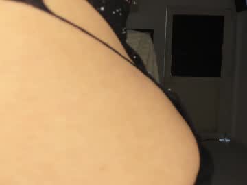 Roserussell_ Chaturbate stream image from December 17, 2024