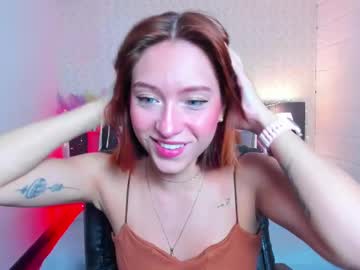Samantamoretti1 Chaturbate stream image from December 17, 2024