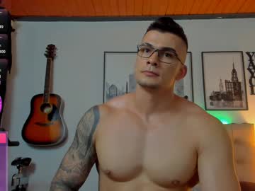 Sean_Carrera69 Chaturbate stream image from December 17, 2024