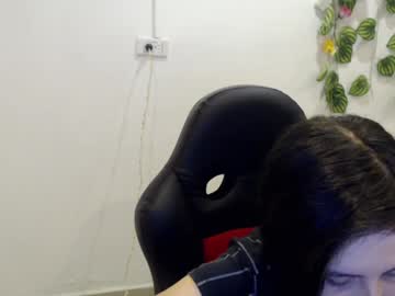 Taniadevil_69 Chaturbate stream image from December 17, 2024