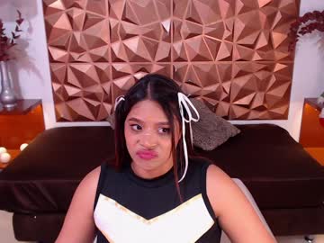Aitanaevans Chaturbate stream image from December 17, 2024