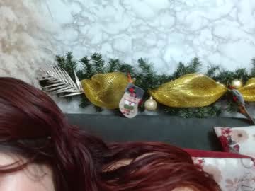 Allysonn_Fox Chaturbate stream image from December 17, 2024