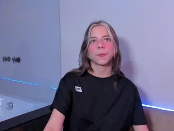 Artemisablake Chaturbate stream image from December 17, 2024