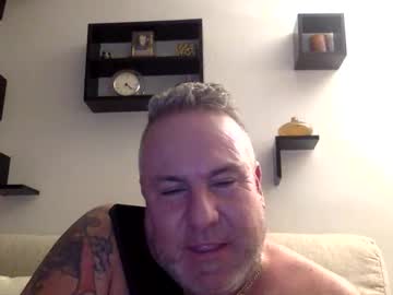 Banana5289 Chaturbate stream image from December 17, 2024