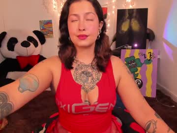 Bellahanson_ Chaturbate stream image from December 17, 2024