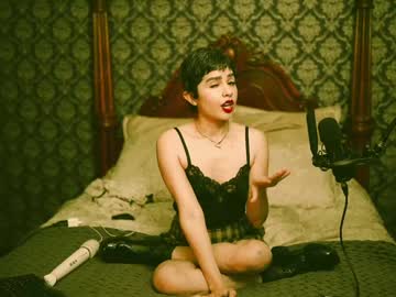 J_O_A_N Chaturbate stream image from December 17, 2024