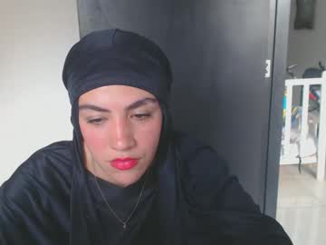 Jennifer_Milk18 Chaturbate stream image from December 17, 2024