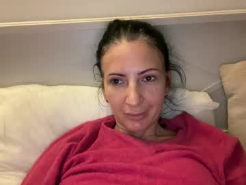 Karinablair Chaturbate stream image from December 17, 2024