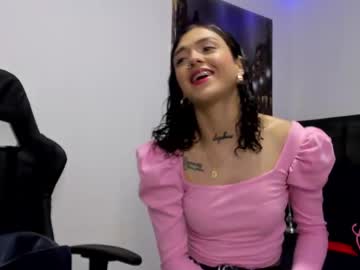 Katia_Cash Chaturbate stream image from December 17, 2024