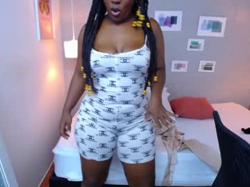 Kiara_Evanss Chaturbate stream image from December 17, 2024