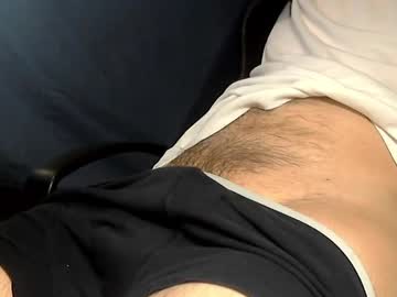Levit4 Chaturbate stream image from December 17, 2024
