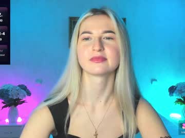 Mellina_Tey Chaturbate stream image from December 17, 2024