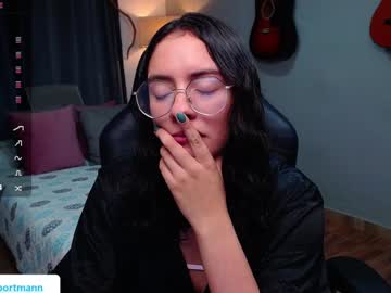 Miaportman Chaturbate stream image from December 17, 2024