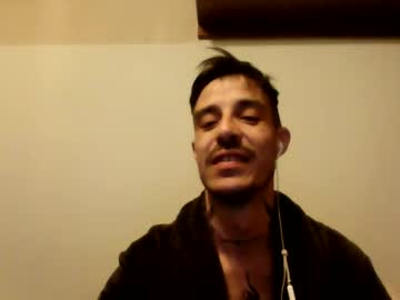 Rober777xxl Chaturbate stream image from December 17, 2024
