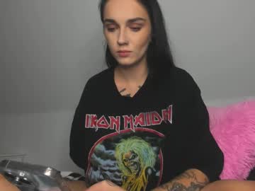 Rokiinbaby Chaturbate stream image from December 17, 2024