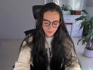 Soyabby_ Chaturbate stream image from December 17, 2024